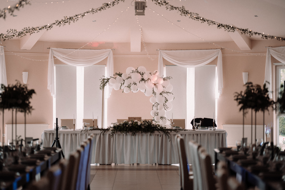 Room decor with green